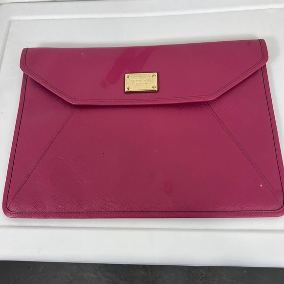 Michael Kors Handbags - Michael Kors Women's Laptop Ipad Sleeve Bag Clutch Document Holder Pink Size One